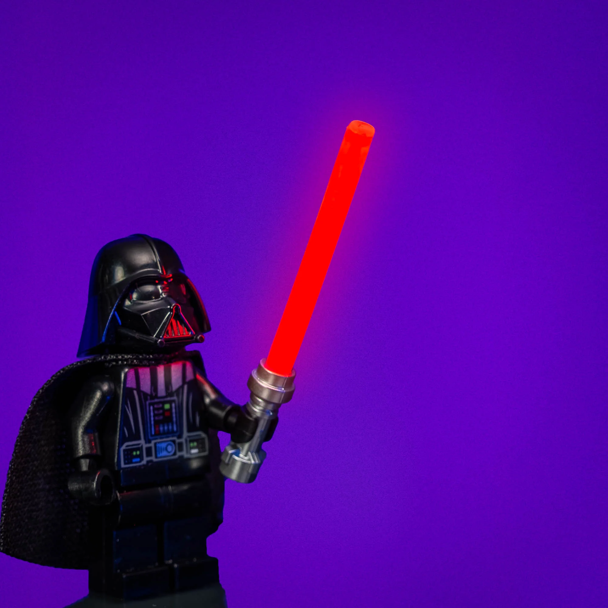 Duelling Lightsaber Clashing Effect Red & Blue 30cm - Image 3