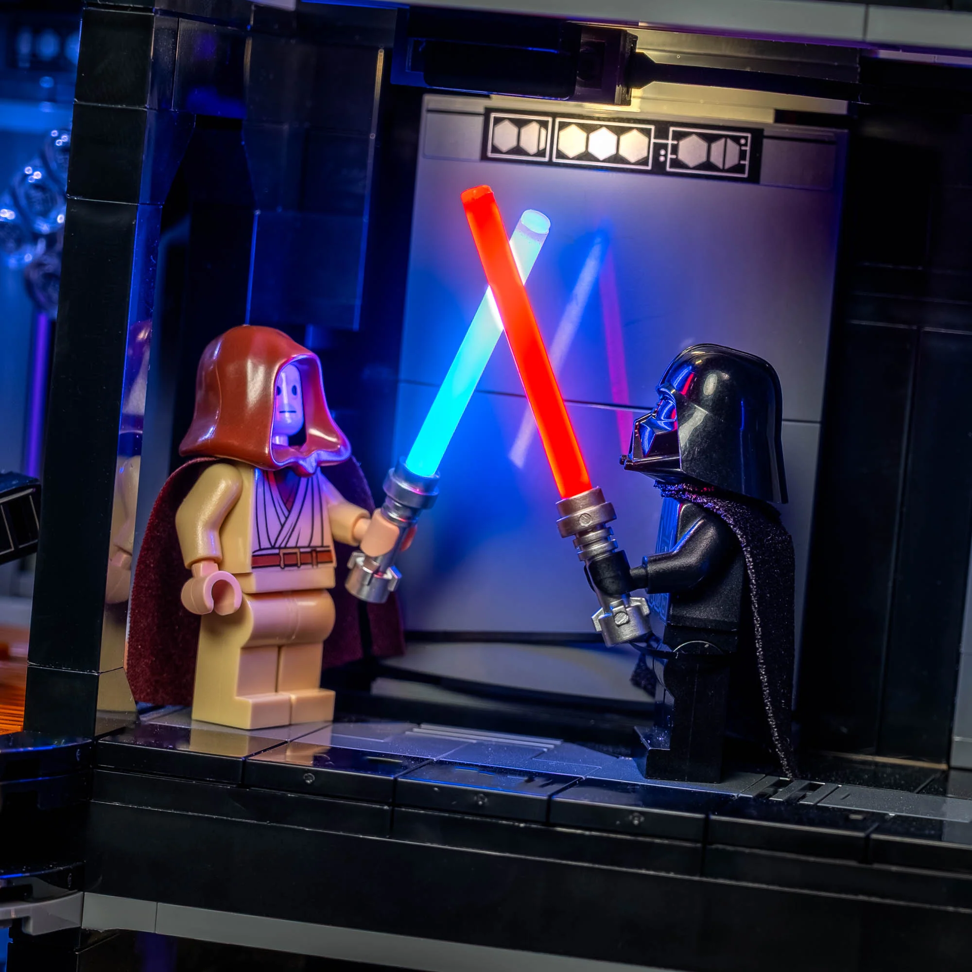 Duelling Lightsaber Clashing Effect Red & Blue 30cm - Image 4