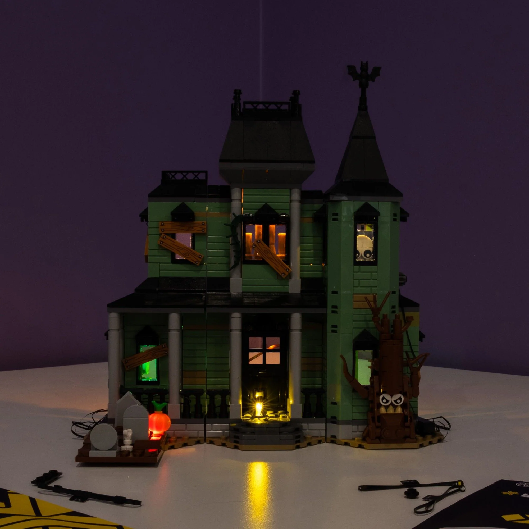 LEGO® Haunted Mansion #31167 DIY Light Bundle - Image 3