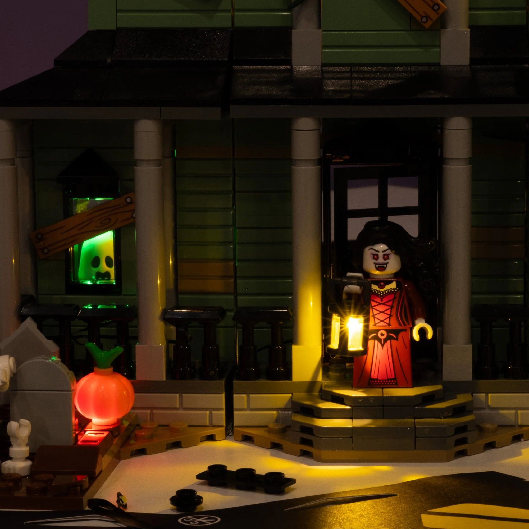 LEGO® Haunted Mansion #31167 DIY Light Bundle - Image 4