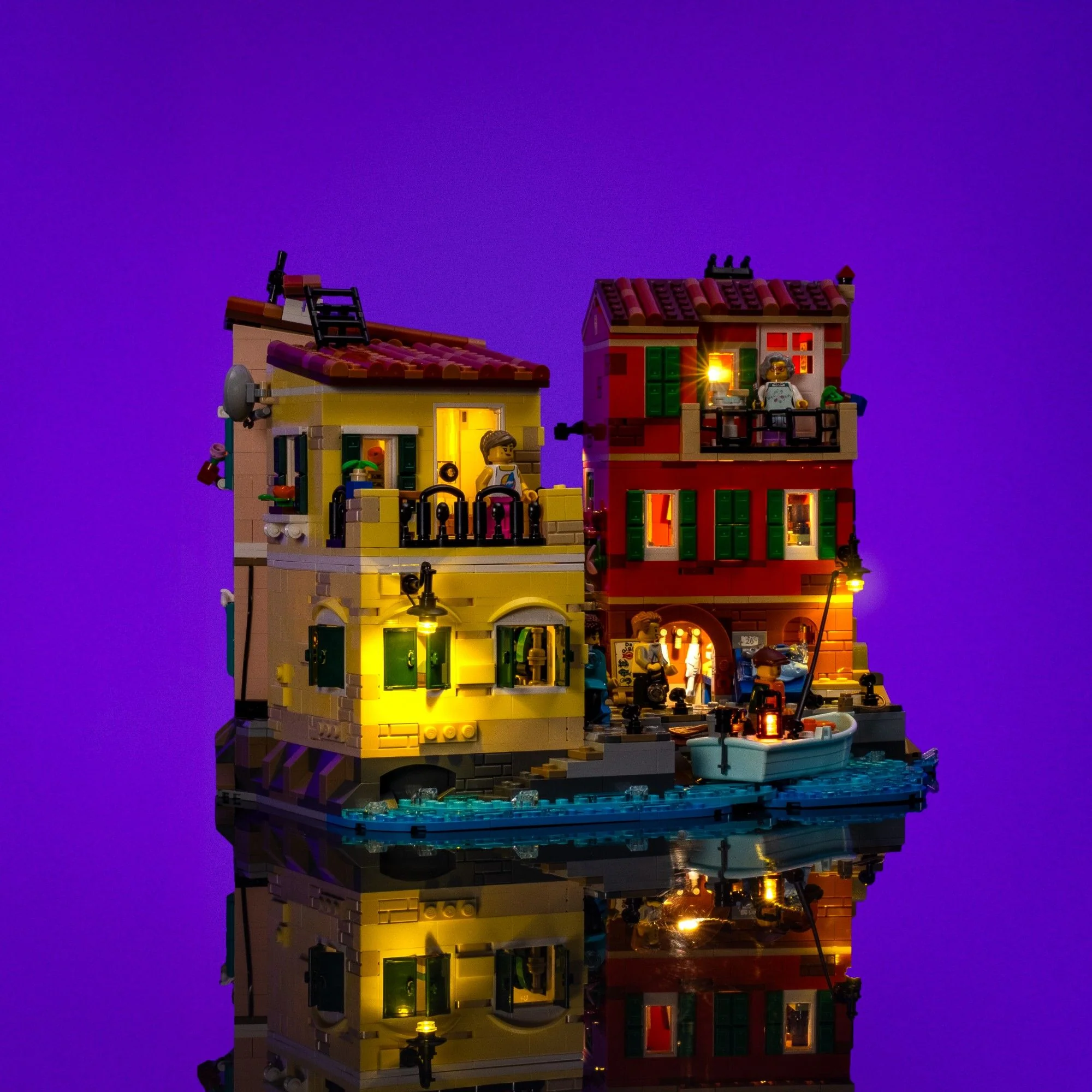 Light Kit for LEGO® Italian Riviera #21359 - Image 6