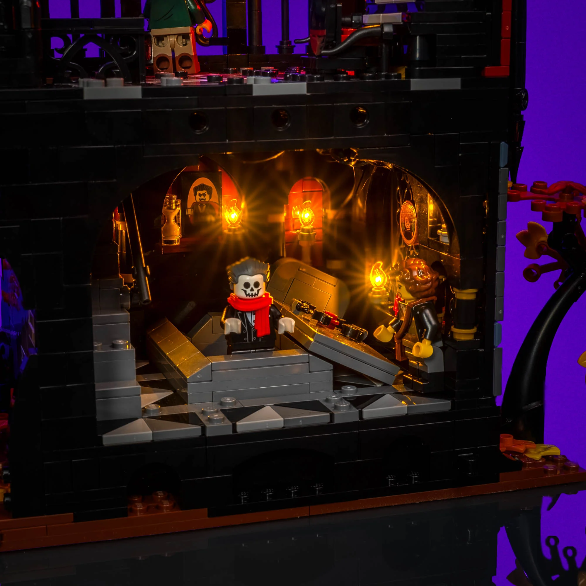 Light Kit for LEGO® Adventure in Transylvania #910049 - Image 3
