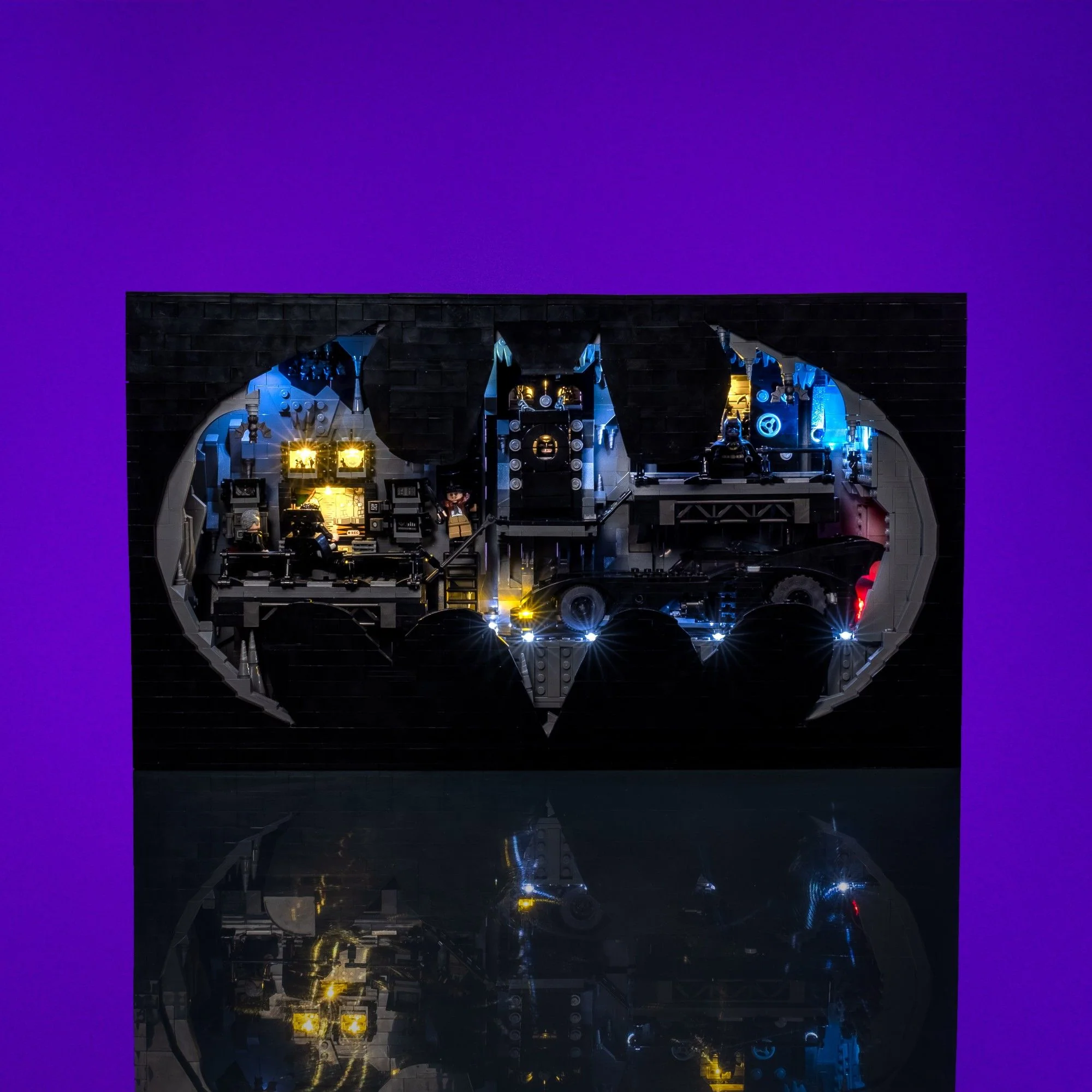 Light Kit for LEGO® Batcave™ –  Shadow Box #76252 - Image 9