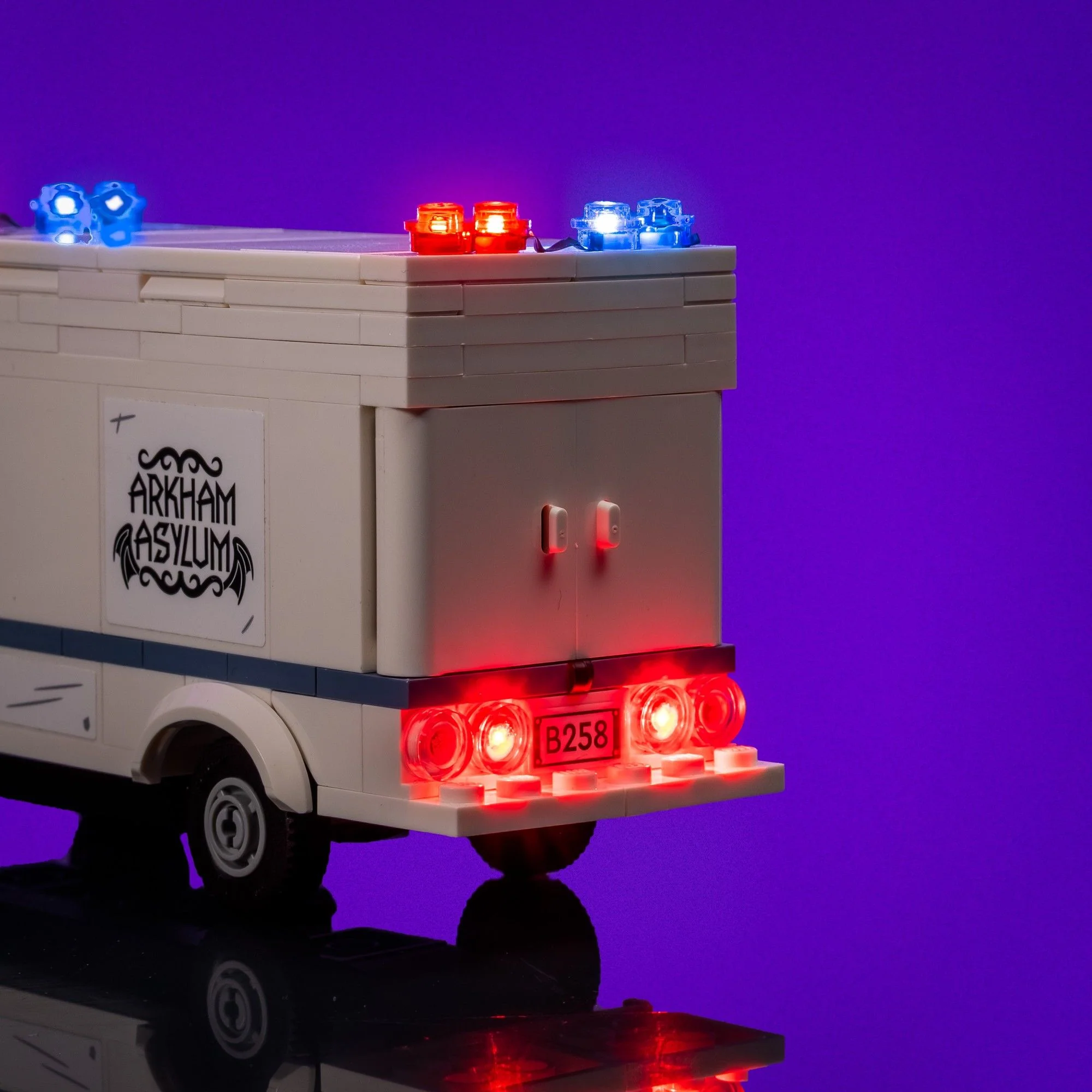Light Kit for LEGO® Batman™: Arkham Asylum™ #76300 - Image 17