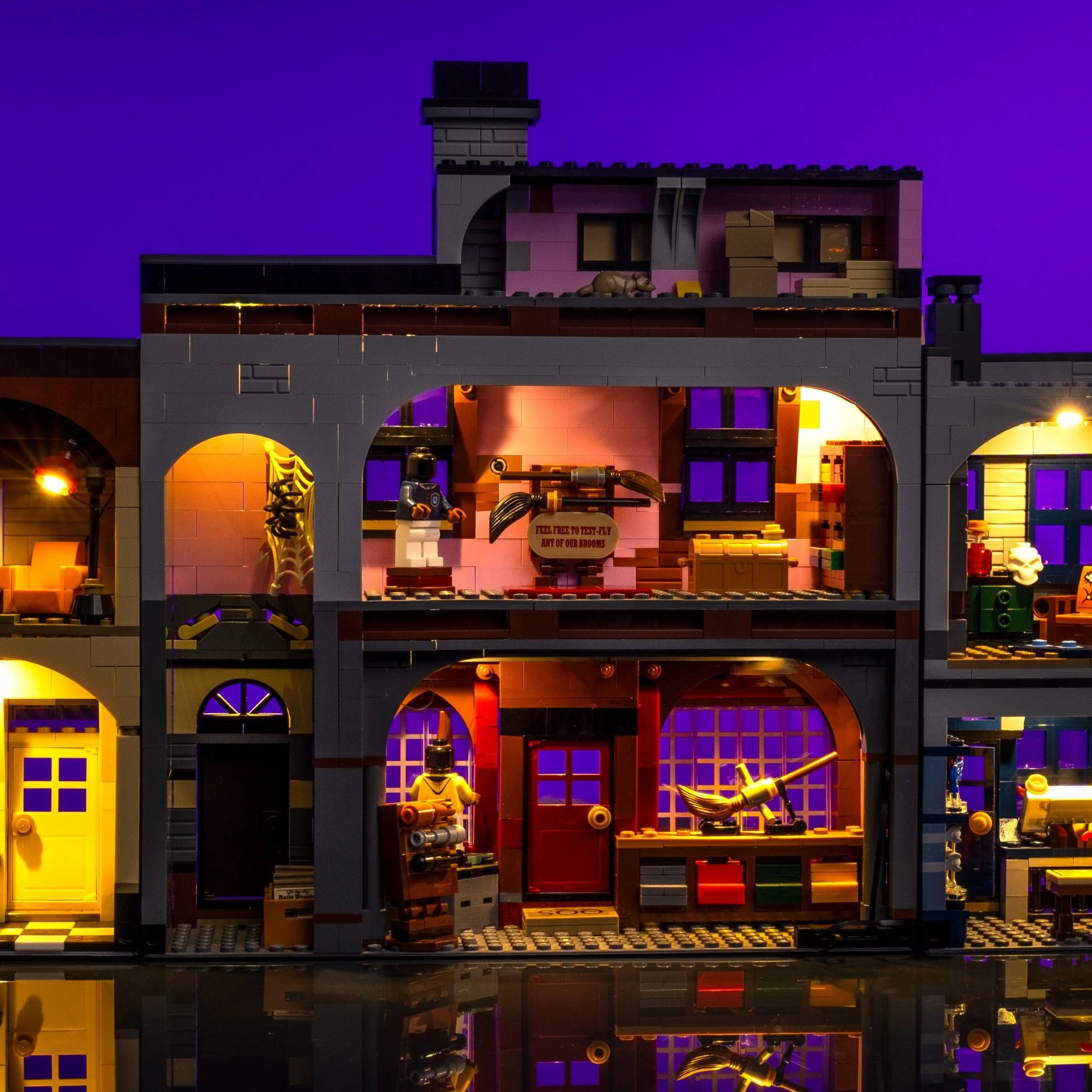 Light Kit for LEGO® Diagon Alley™ #75978 - Image 9