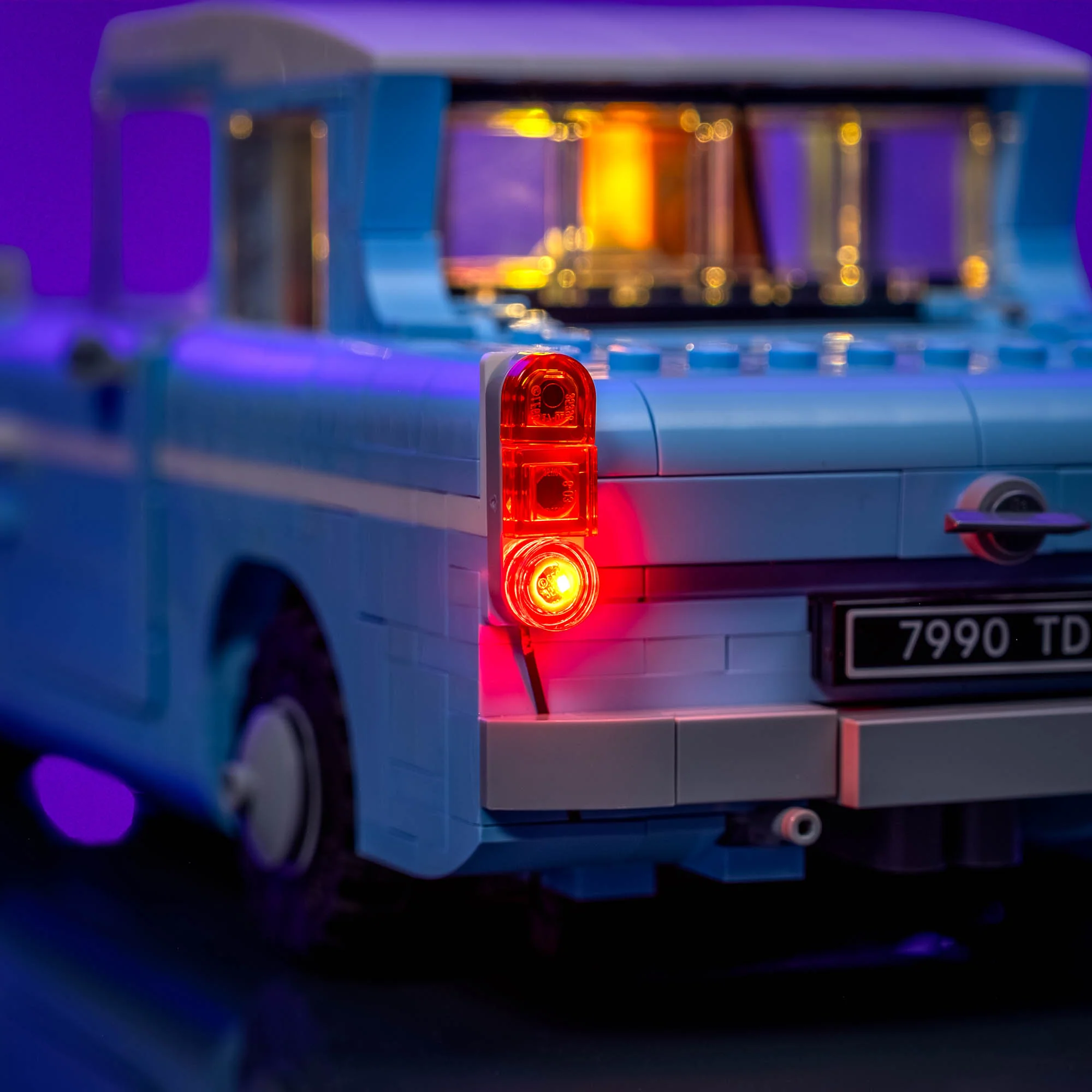 Light Kit for LEGO® Enchanted Flying Ford Anglia #76470 - Image 7