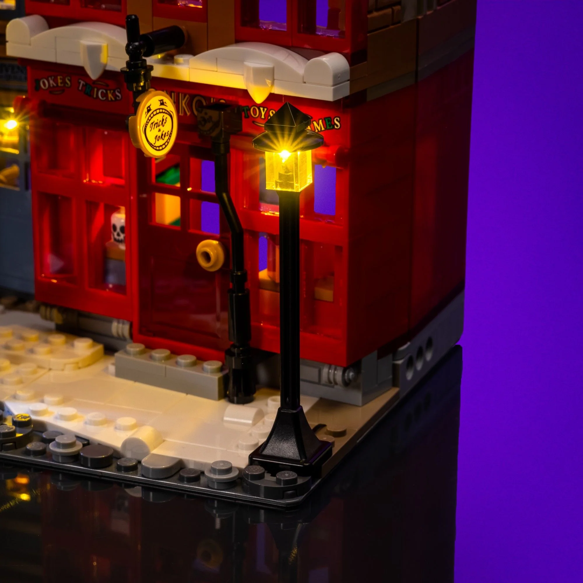 Light Kit for LEGO® Hogsmeade™ Village – Collectors' Edition #76457 - Image 12
