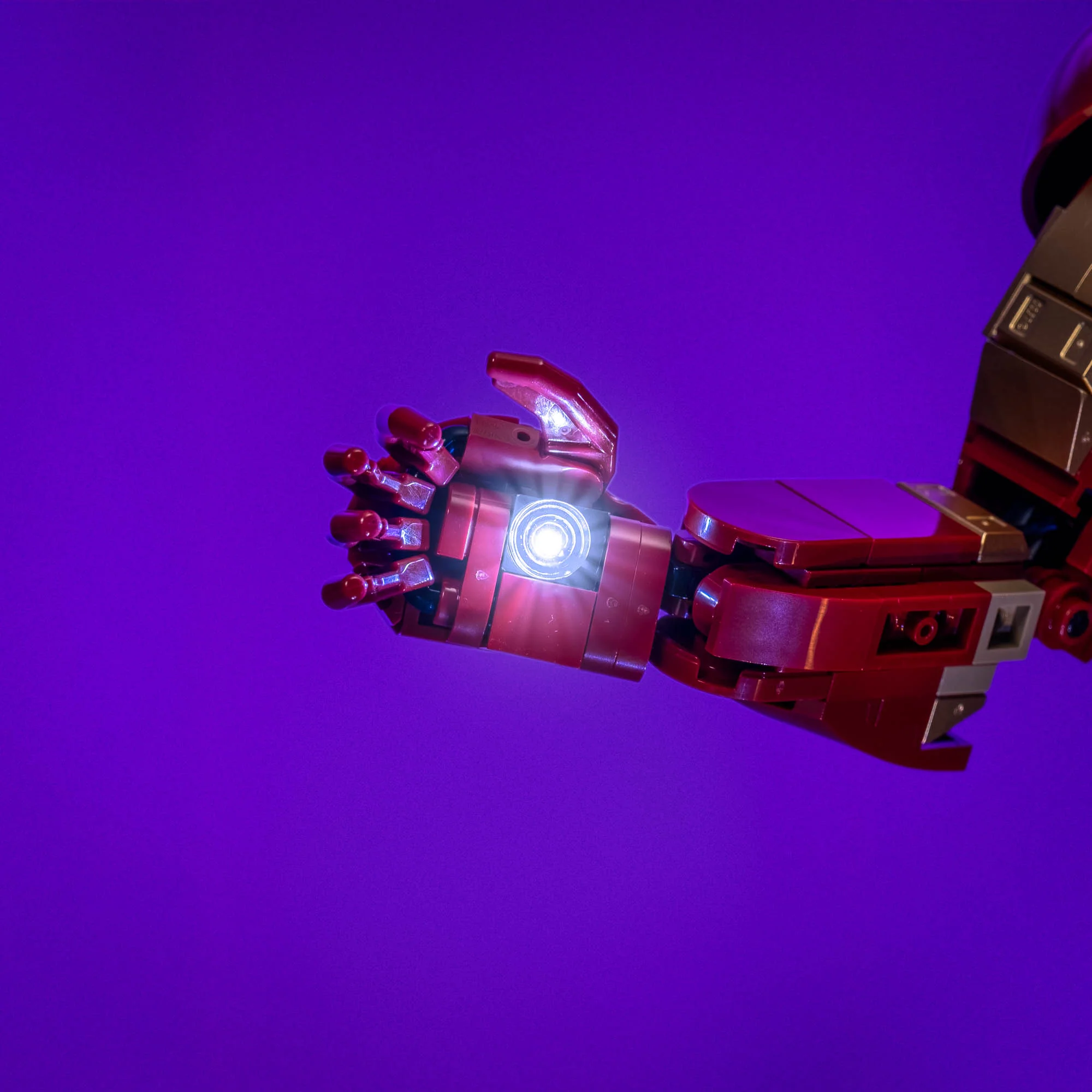 Light Kit for LEGO® Iron Man Mark 3 Collectors' Edition #76344 - Image 9