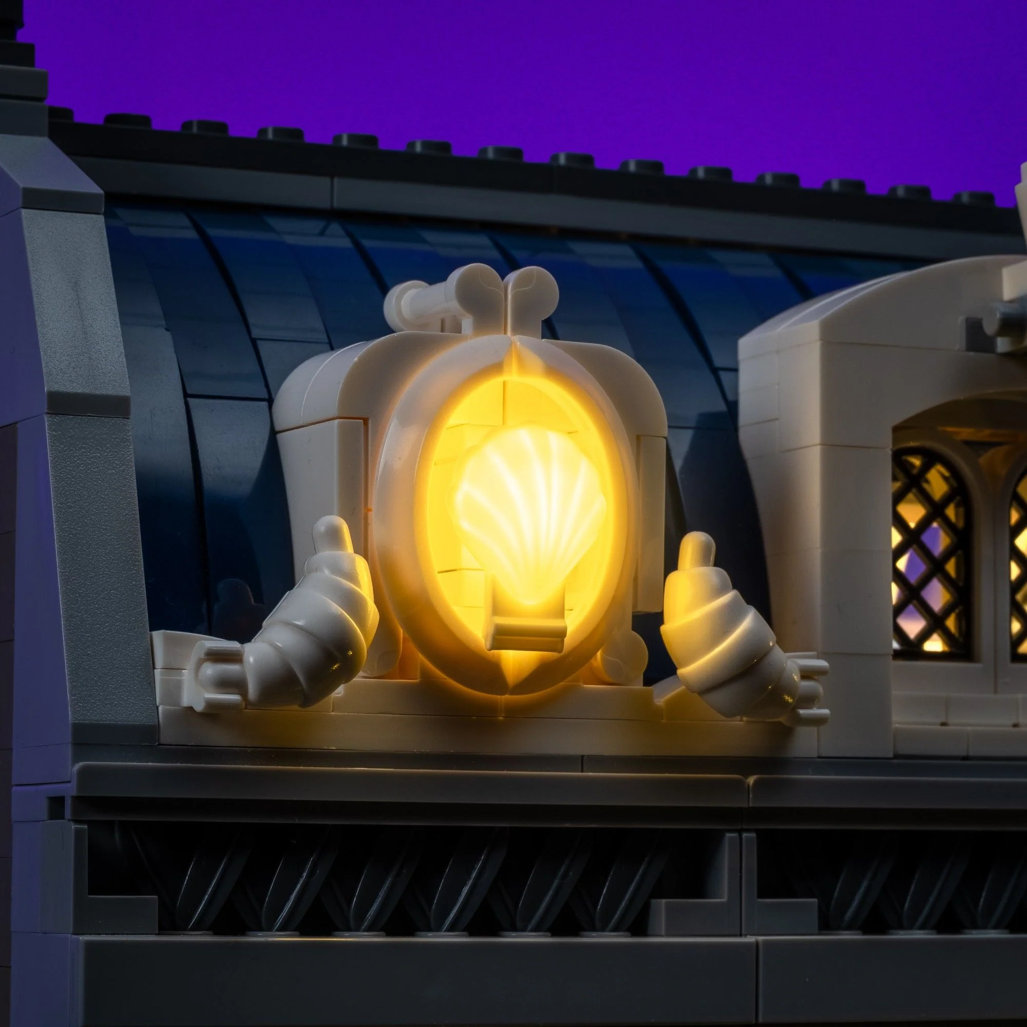 Light Kit for LEGO® Parisian Restaurant #10243 - Image 3