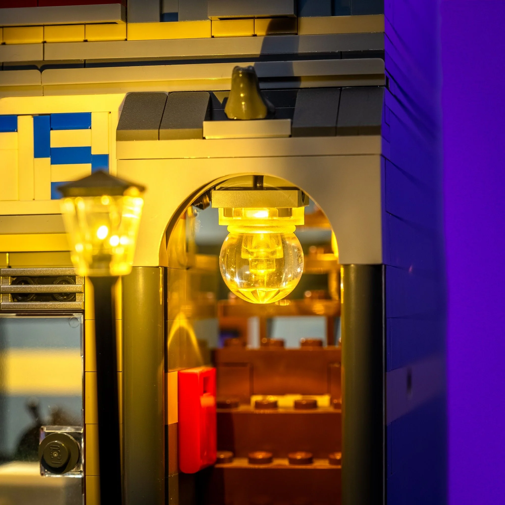 Light Kit for LEGO® Pet Shop #10218 - Image 11