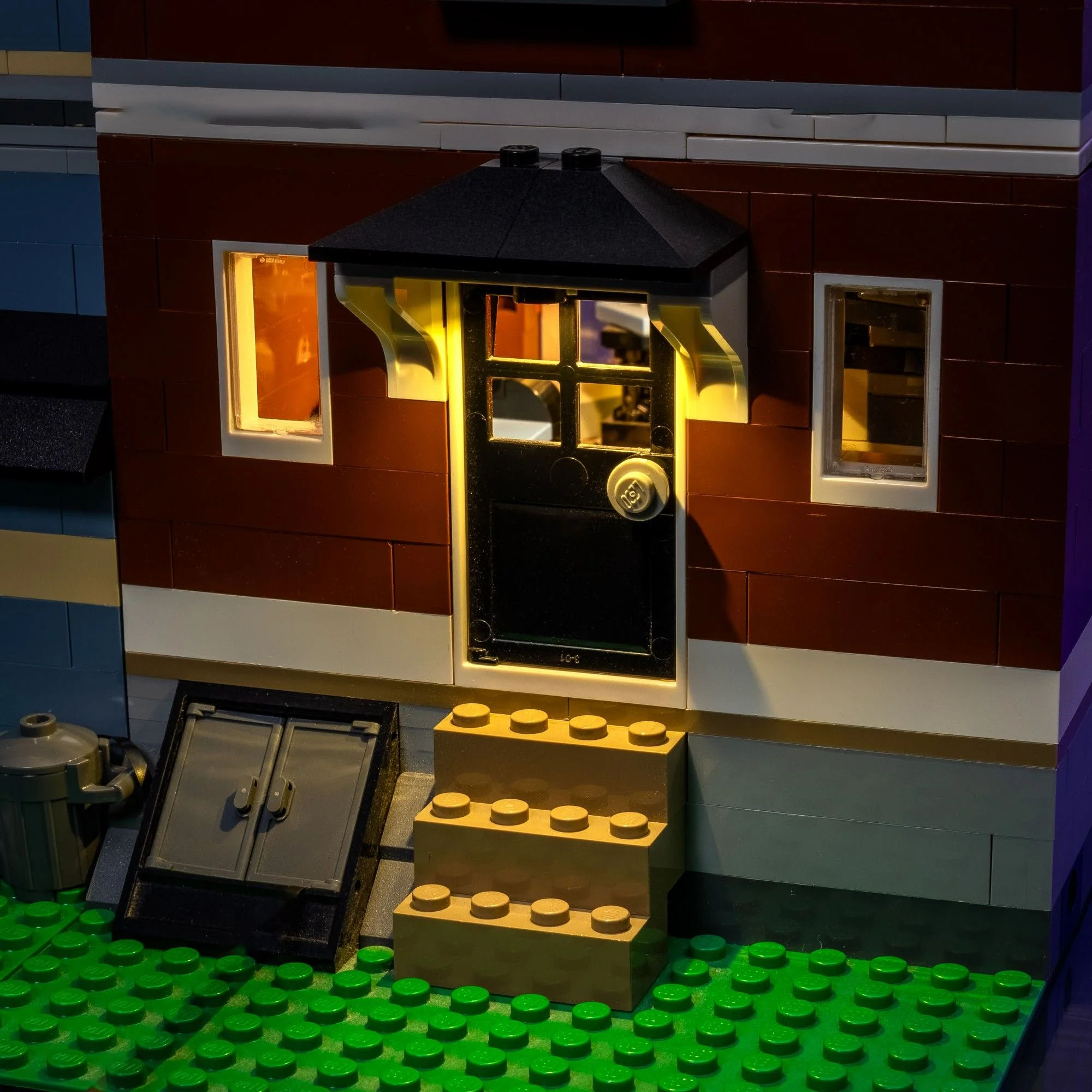 Light Kit for LEGO® Pet Shop #10218 - Image 14