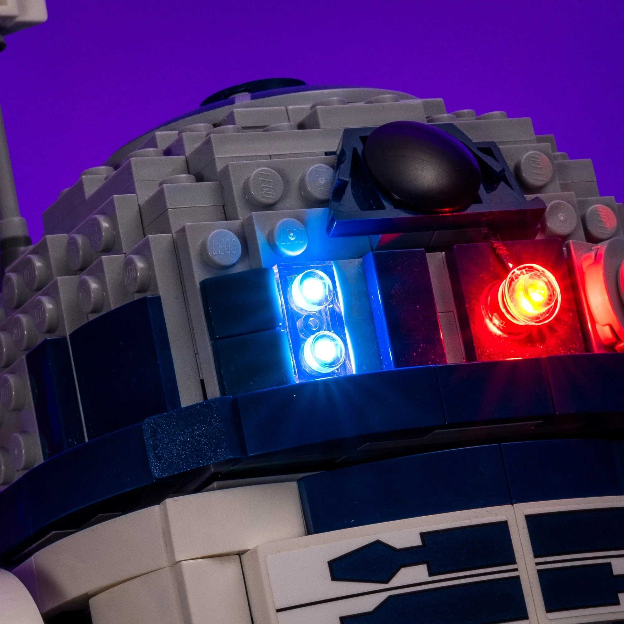 Light Kit for LEGO® Star Wars R2-D2 #75379 - Image 3