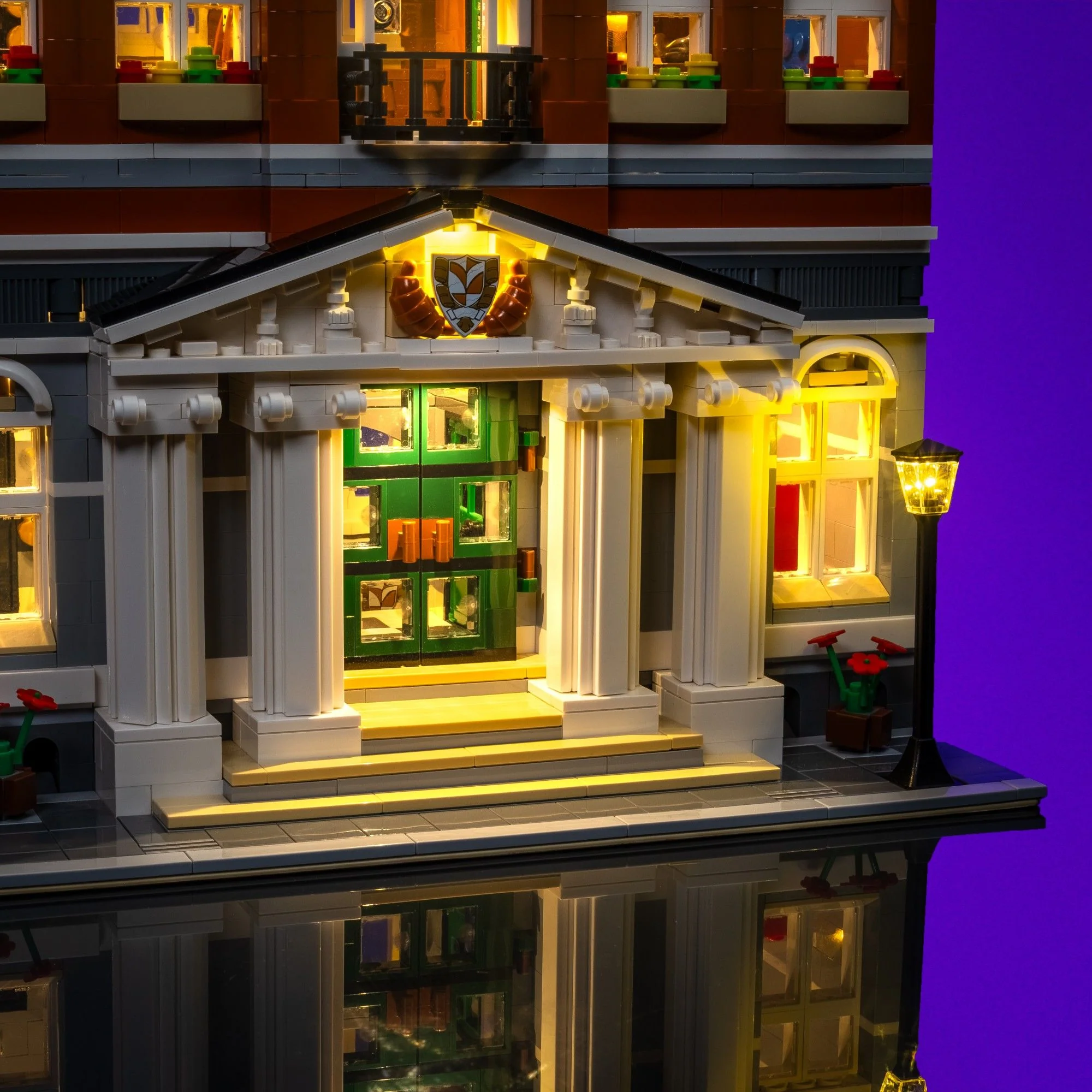 Light Kit for LEGO® Town Hall #10224 - Image 15