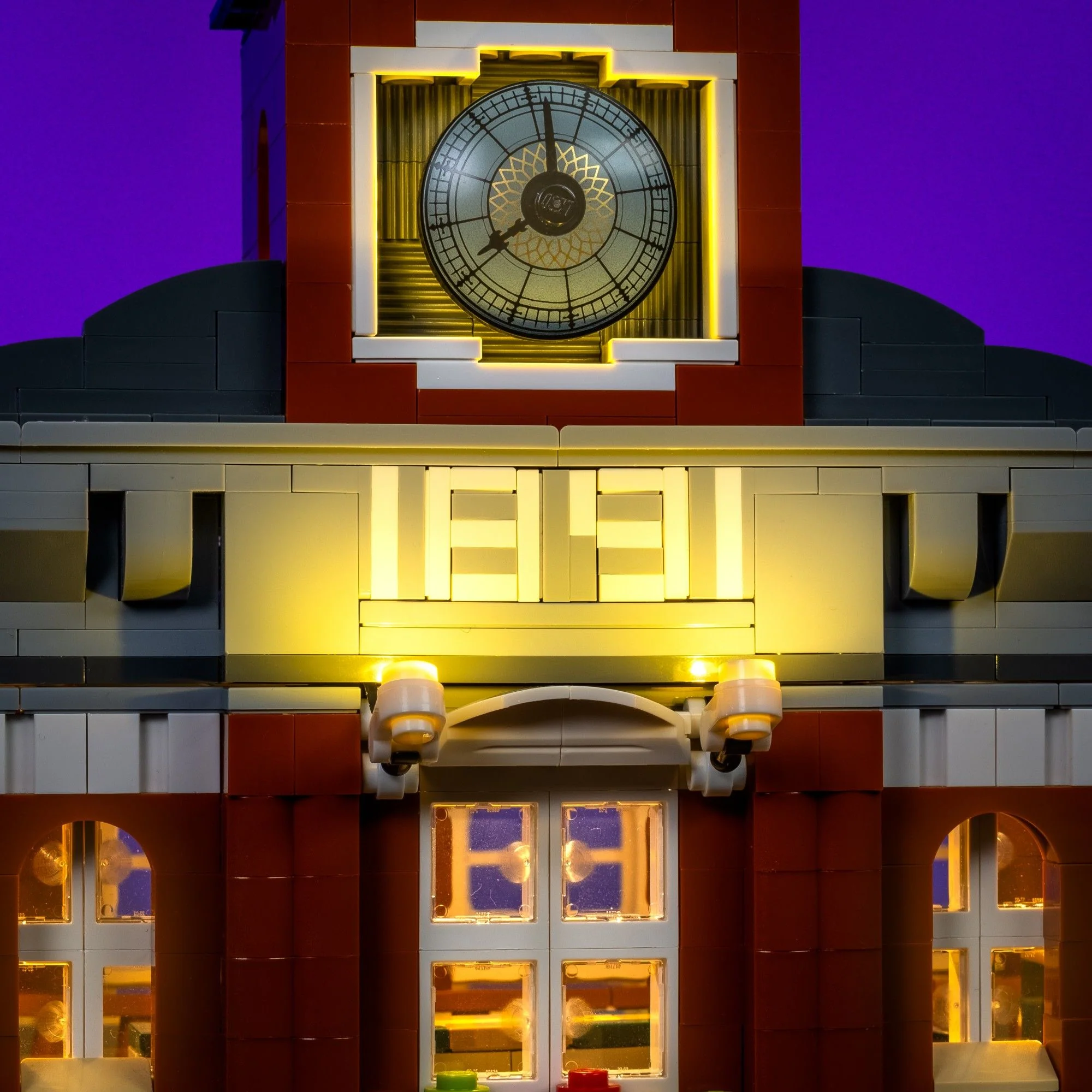 Light Kit for LEGO® Town Hall #10224 - Image 3