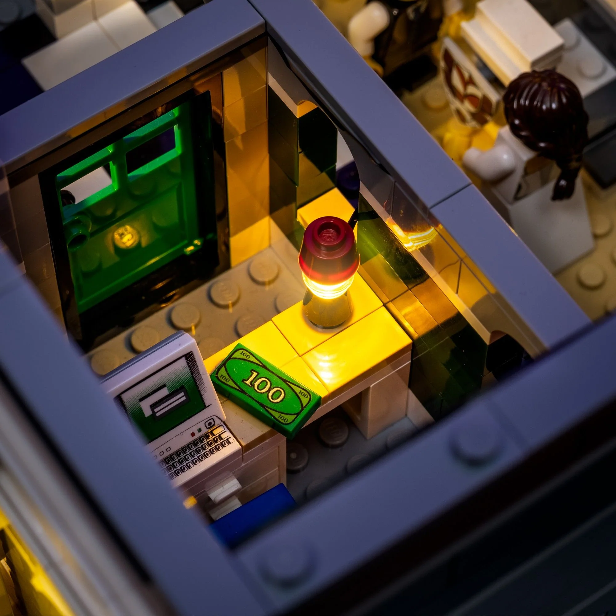 Light Kit for LEGO® Town Hall #10224 - Image 5