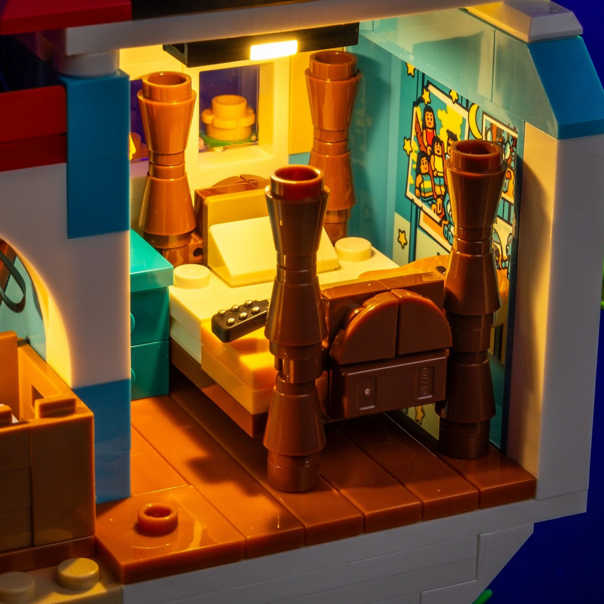 Light Kit for LEGO® Disney Lilo and Stitch Beach House #43268 - Image 12
