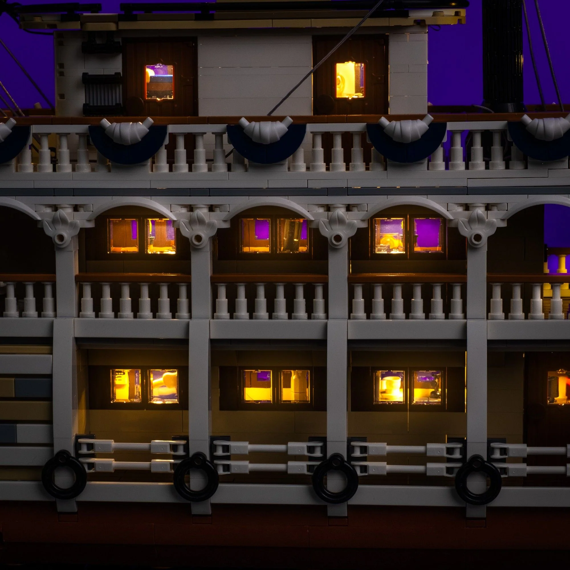 Light Kit for LEGO® River Steamboat #21356 - Image 11
