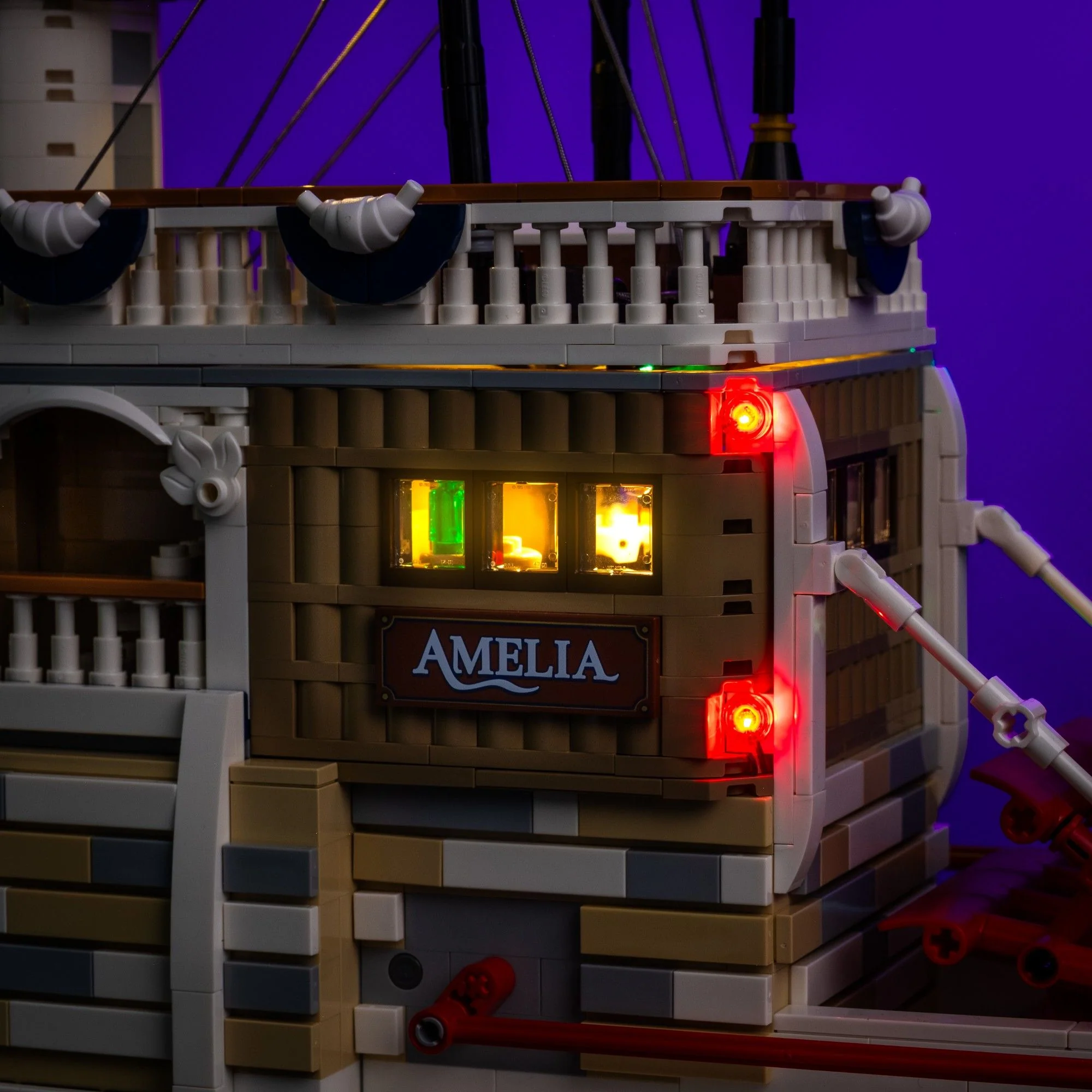 Light Kit for LEGO® River Steamboat #21356 - Image 5